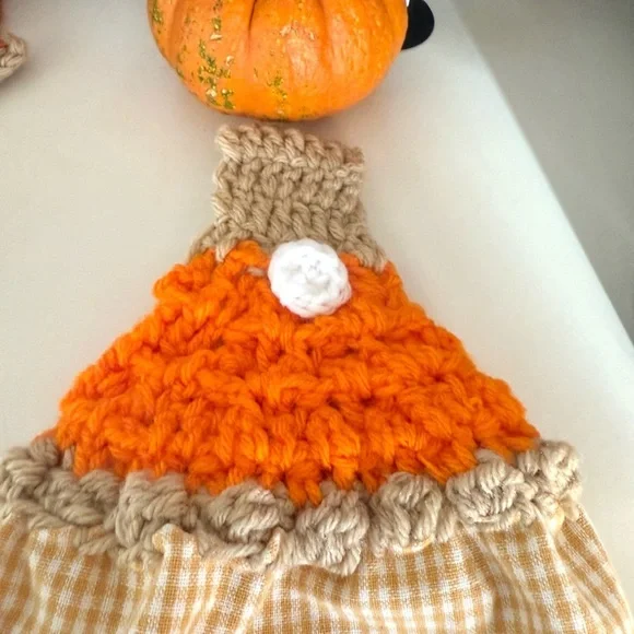 Handmade Crochet Top Kitchen Towel [ Fall Pumpkin Pie Gingham] - Picture 3 of 5